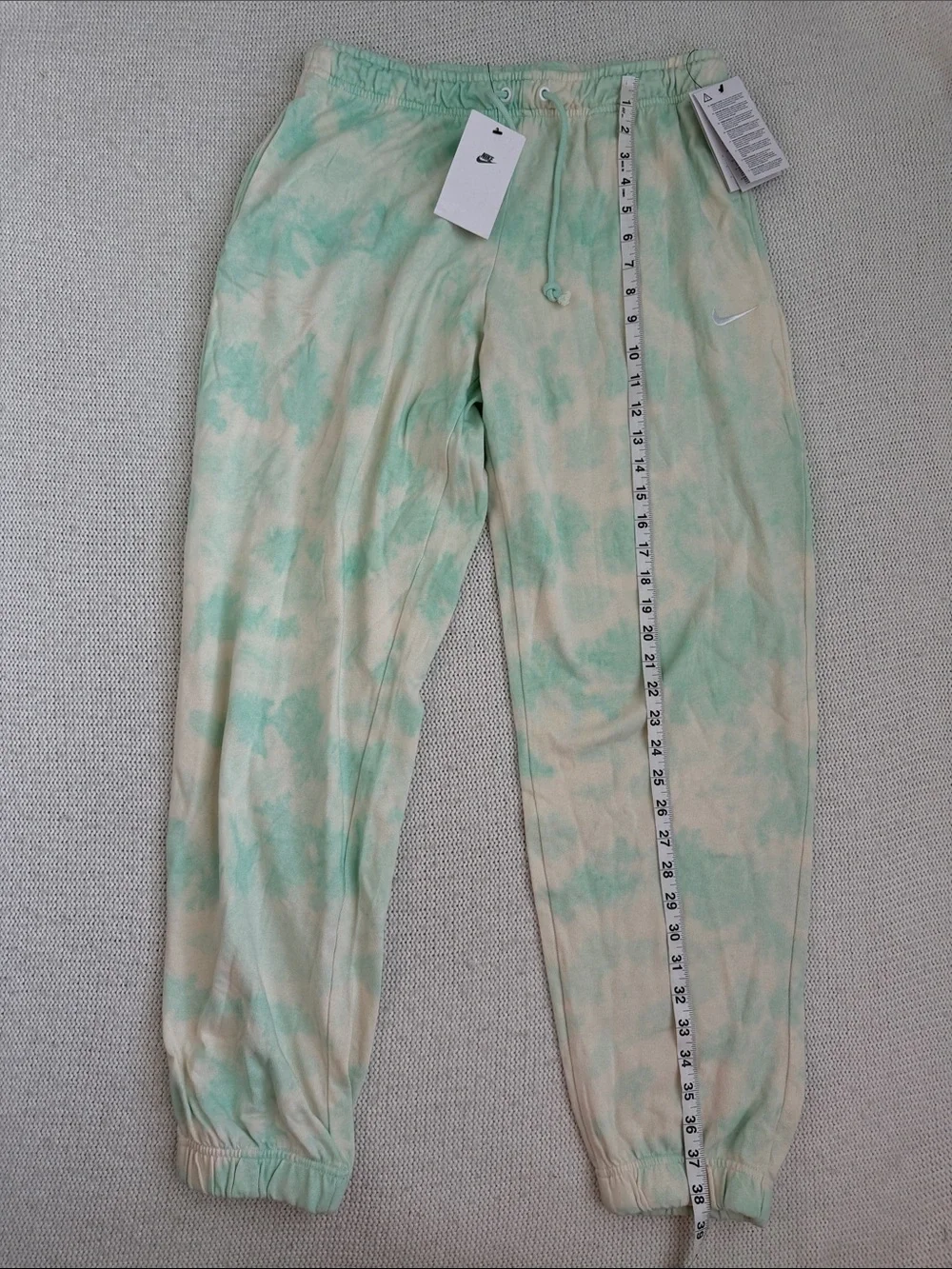NWT! Nike Sportswear Cloud Dye Sweat Set Green/White Size Medium